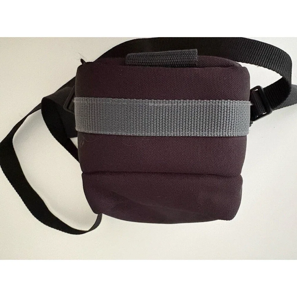 Tamrac Black Camera Shoulder Bag Model 5201 Belt Bag Loop Zippered Top EUC